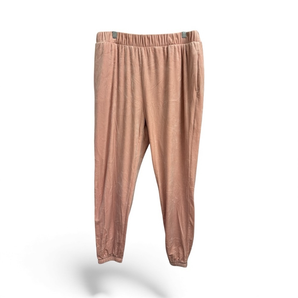 High-Waisted Luxe Velvet Jogger Sweatpants - Picture 3 of 7